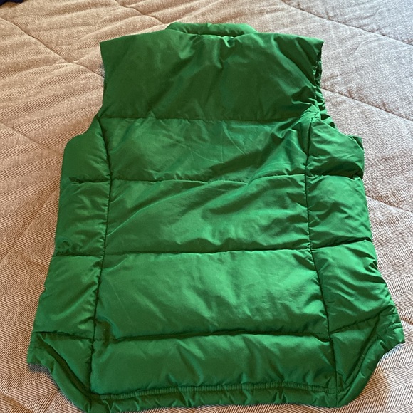 J. Crew Puffer Vest. Green. Size Small. - Picture 5 of 9